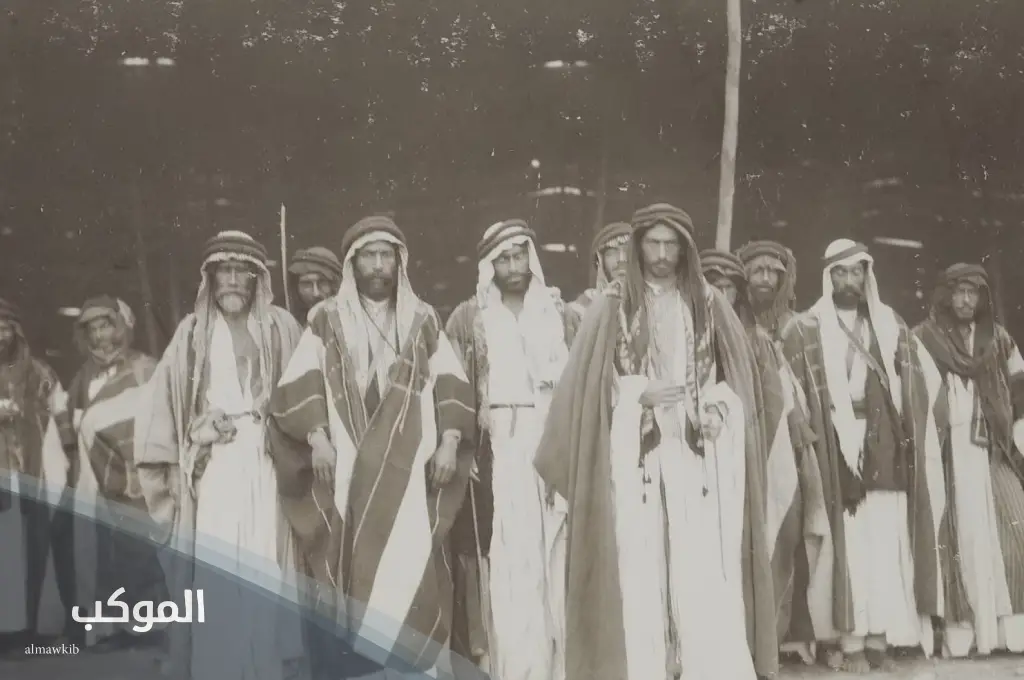 الراجحي وش يرجعون وأضصل عائلة الراجحي 