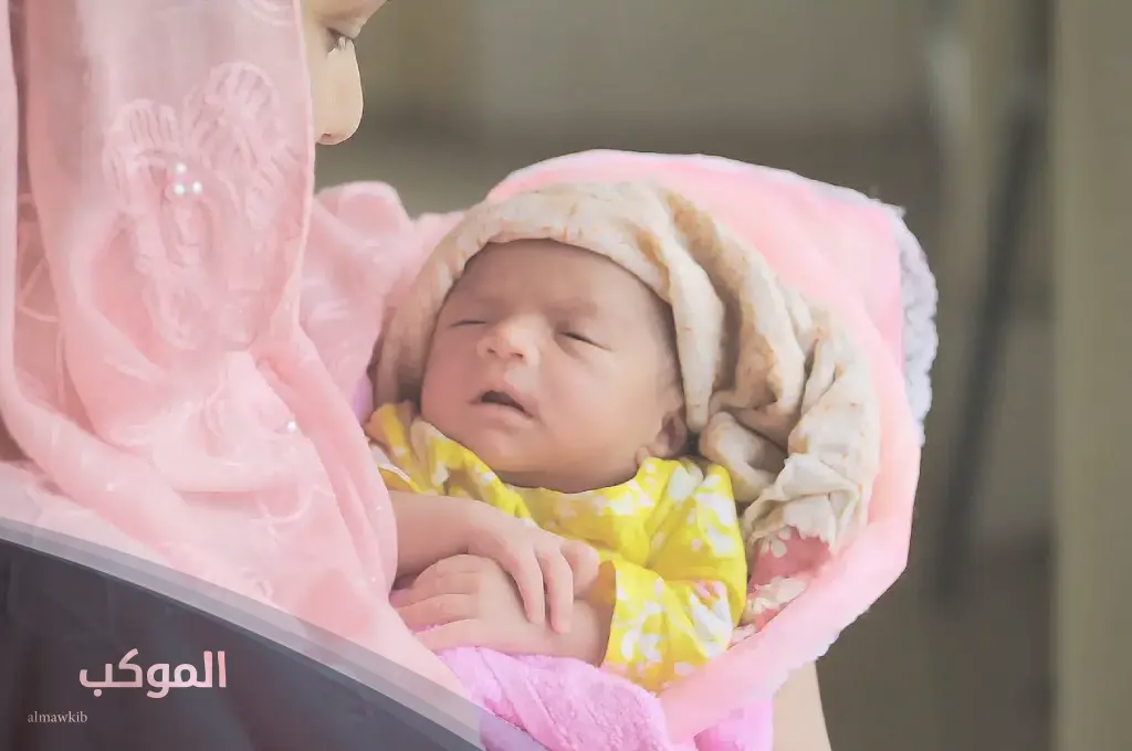 اسماء بنات بحرف النون من اربع حروف