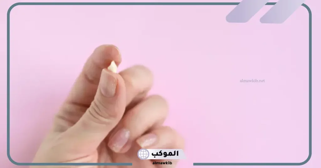 تفسير حلم كسر السن في المنام للعزباء والمتزوجة لابن سيرين 5 تفسير حلم كسر السن الأمامي