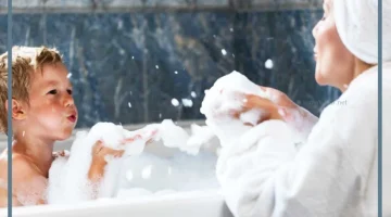 رؤية الاستحمام مع شخص في المنام