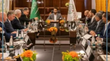 اجتماع وزير االدفاع