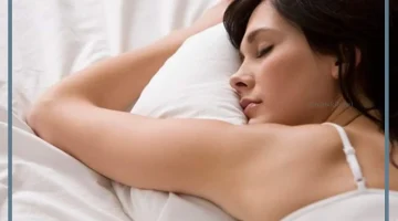 العري في المنام