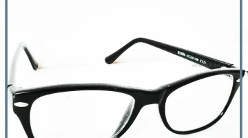 خلع النظارة