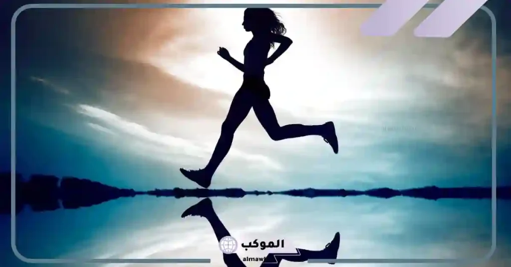 تفسير حلم الجري في المنام والركض للعزباء والمتزوجة 6 تفسير حلم الركض مع شخص اعرفه