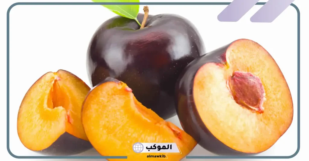 تفسير حلم رؤية البرقوق في المنام لابن سيرين..رمز البرقوق في الحلم 6 البرقوق في المنام للحامل