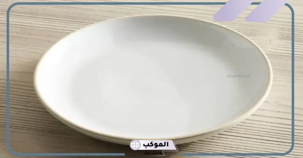 تفسير رؤية الصحن الأبيض في المنام فارغ لابن سيرين 5 تفسير حلم صحن بلاستيك في المنام