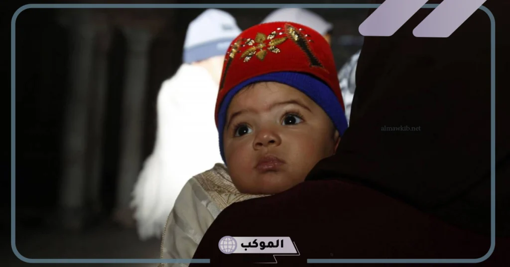 رؤية تبني طفل في المنام لابن سيرين 