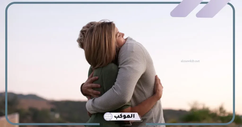 عبارات عن العناق غزل جميل عن العناق بين العشاق 5 اقتباسات عن العناق تويتر