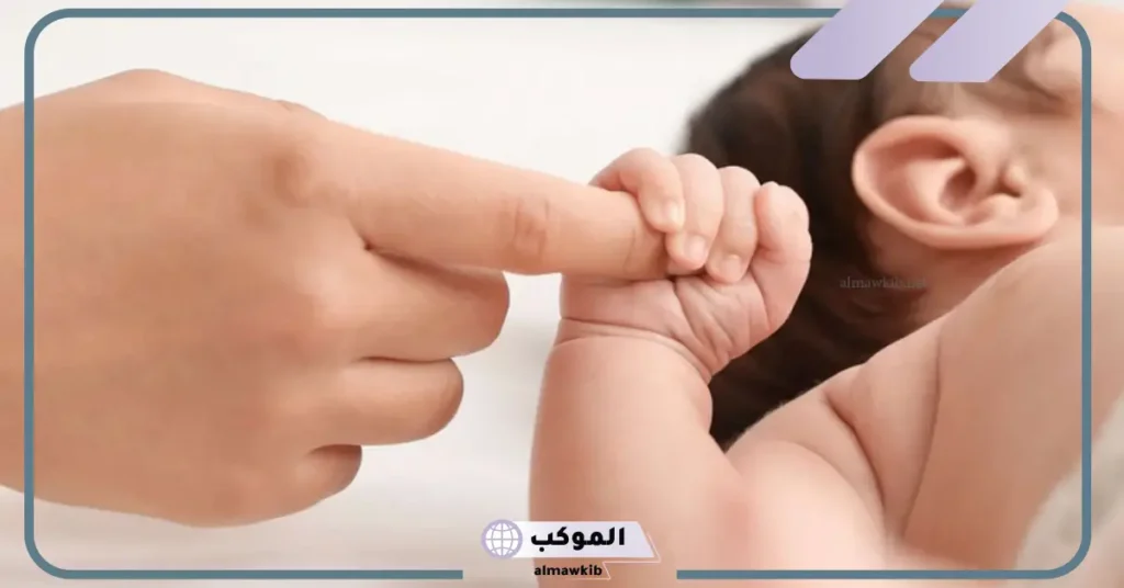 رؤية حمل الطفل الذكر في المنام للمتزوجة