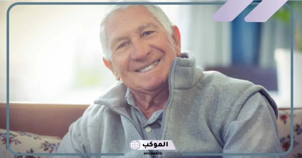 رؤية الميت يضحك في المنام للمتزوجة