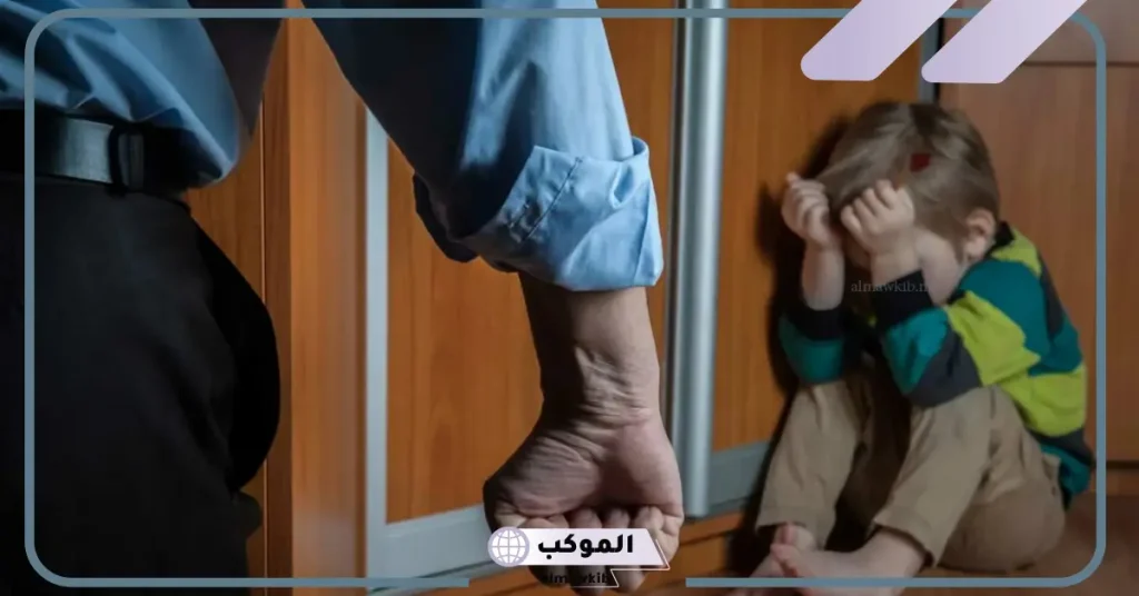 تفسير حلم ضرب الأب لابنة باليد للعزباء 