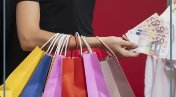 رؤية الملابس في المنام