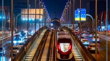 إرشادات عند ركوب قطار الرياض