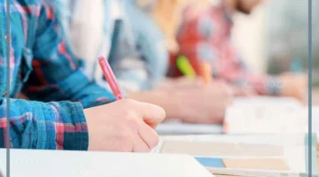 تفسير الغش في الامتحان