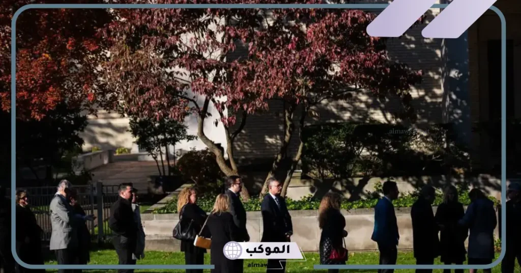 تفسير حلم العزاء في البيت للعزباء