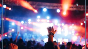 دليل مسرحيات موسم الرياض