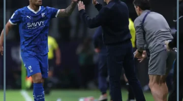 قمة في روشن