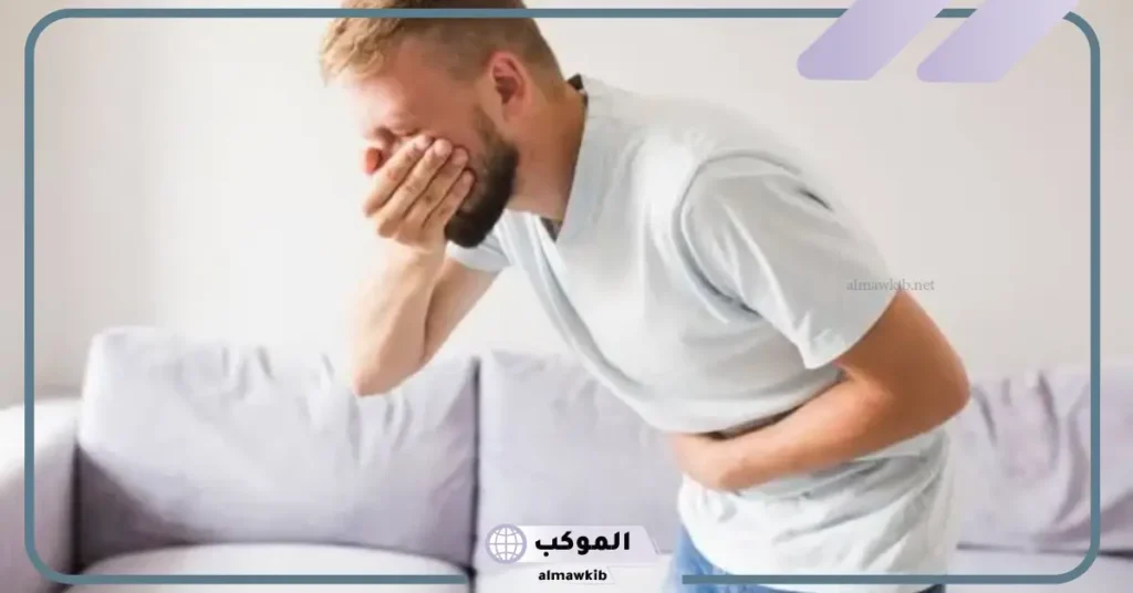 تفسير حلم الاستفراغ للمطلقة والعزباء في المنام لابن سيرين وابن شاهين 6 تفسير حلم استفراغ لونه أصفر للمطلقة