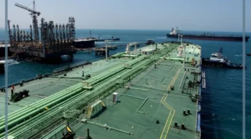 ميناء تنورة