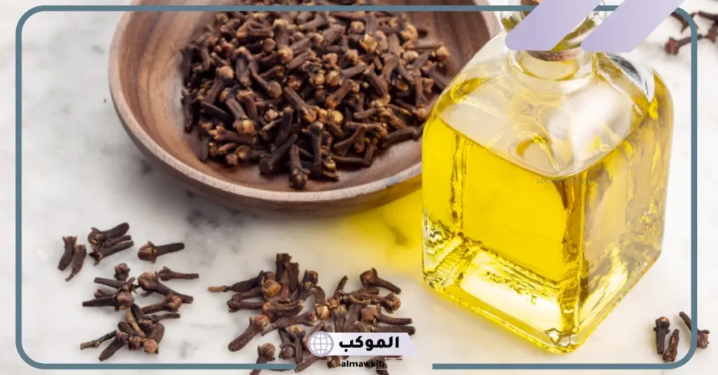 هل يستخدم بخاخ القرنفل للشعر يوميا