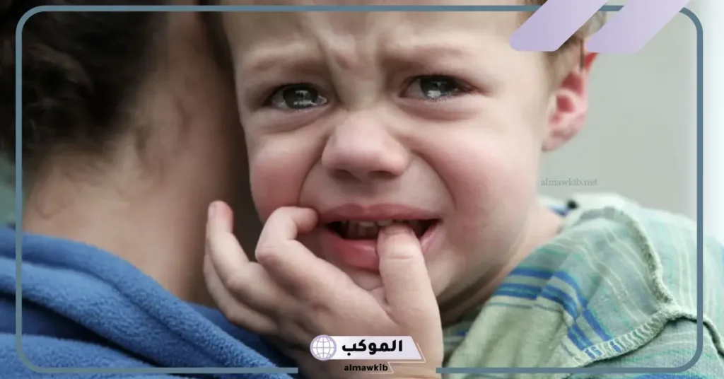 تفسير رؤية بكاء شخص أعرفه للعزباء