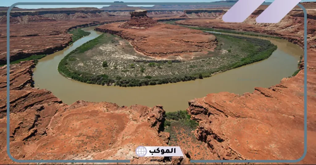 ما معنى تعرية التربة 