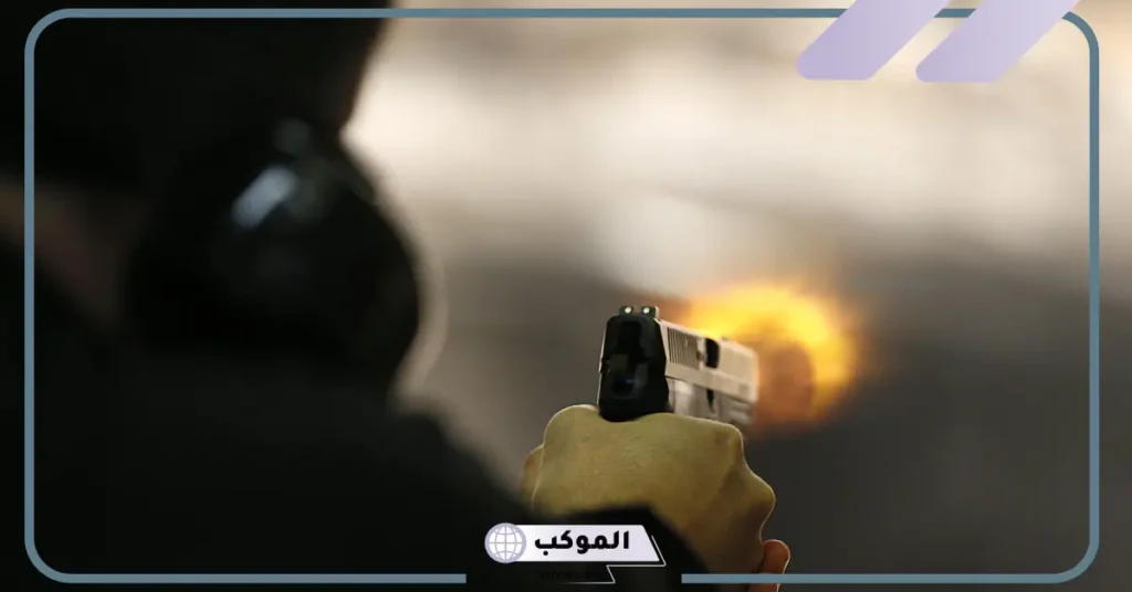 تفسير حلم اطلاق الرصاص في المنام لابن سيرين وكبار العلماء 5 تفسير حلم شخص يطلق النار على واصابني