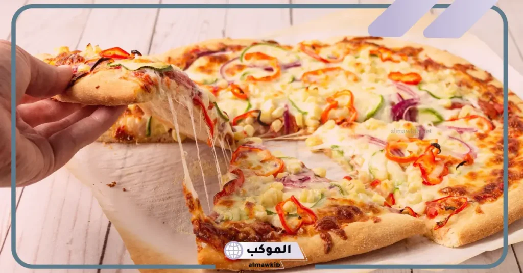 تفسير حلم أكل البيتزا في المنام وعلاقته بالسعادة لابن سيرين 5 تفسير البيتزا في المنام للعزباء