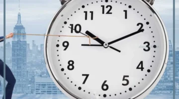 حلمت بالساعة