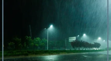 حلمت بمطر غزير