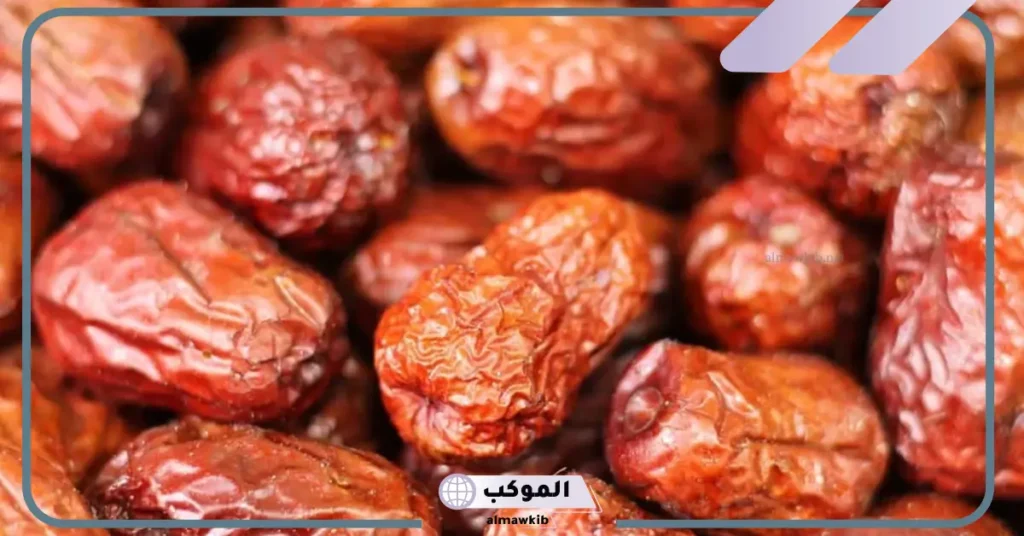 تفسير حلم الرطب في المنام للمرأة والرجل لابن سيرين 6 تفسير رؤية الرطب للمتزوجة