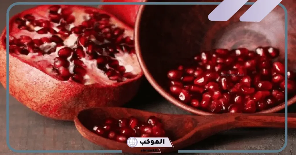 تفسير رؤية الرمان في المنام للعزباء 