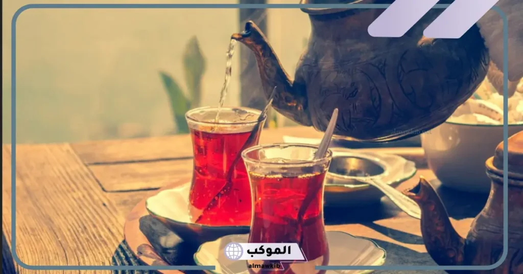 تفسير تقديم الشاي في المنام للعزباء والمتزوجة لابن سيرين 6 معنى شرب الشاي في المنام