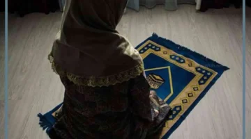كيفية أداء المرأة للصلاة
