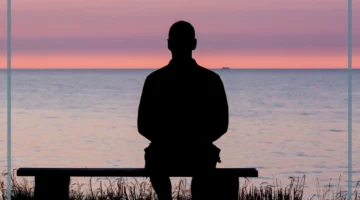 مشاعر الوحدة الصعبة