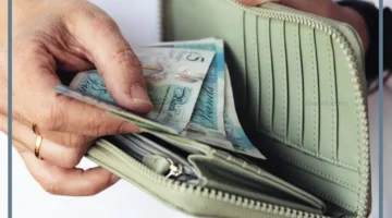 تفسير حلم الفلوس الورقية في المنام