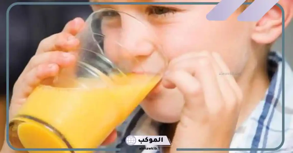 تفسير حلم تناول العصير في المنام وشربه لابن سيرين والنابلسي 5 رؤية توزيع العصير في المنام للمتزوجة