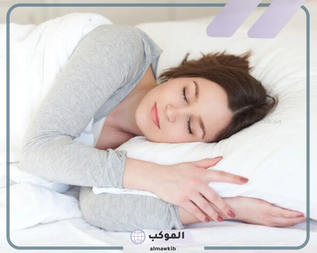 تفسير حلم شخص يراني بدون ملابس للعزباء بالتفصيل