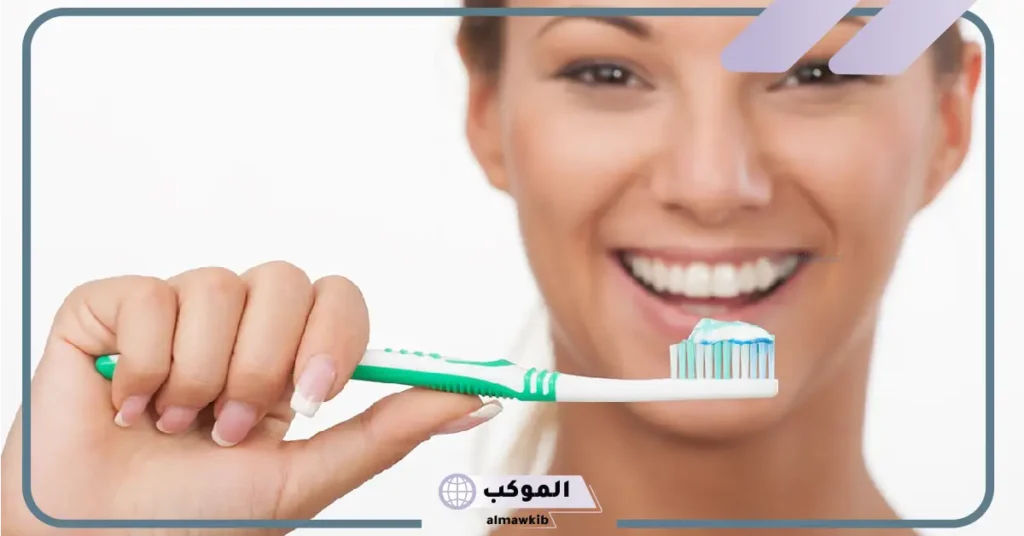 تفسير حلم الاسنان البيضاء النظيفة في المنام لابن سيرين للرجل والمرأة 6 الأسنان العليا والأسنان السفلية في المنام