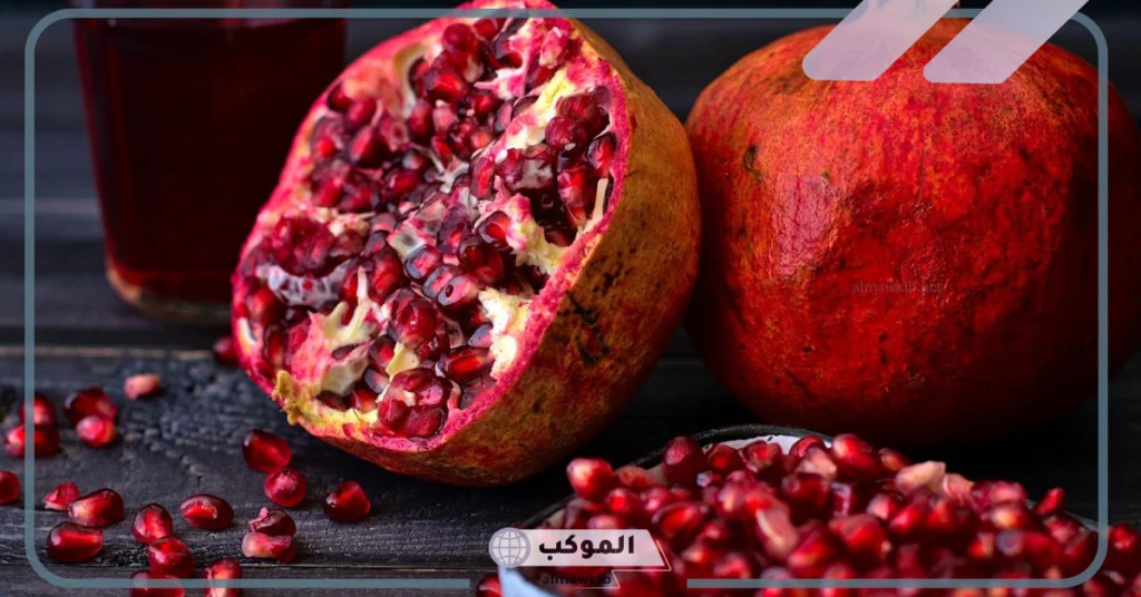 تفسير حلم الرمان للرجل والمرأة لابن سيرين في المنام 5 تفسير حلم الرمان للمطلقة