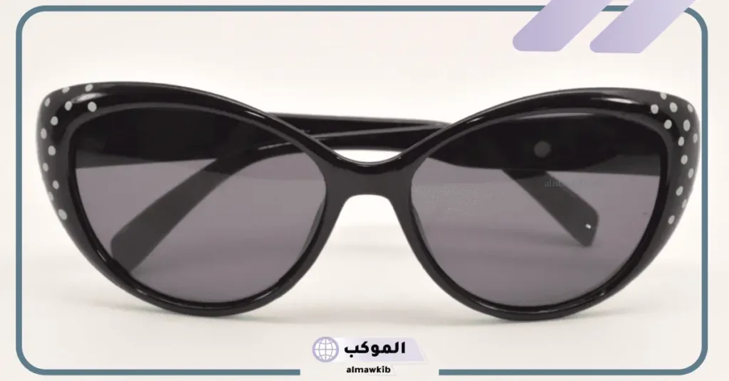 تفسير النظارات الشمسية في المنام للعزباء