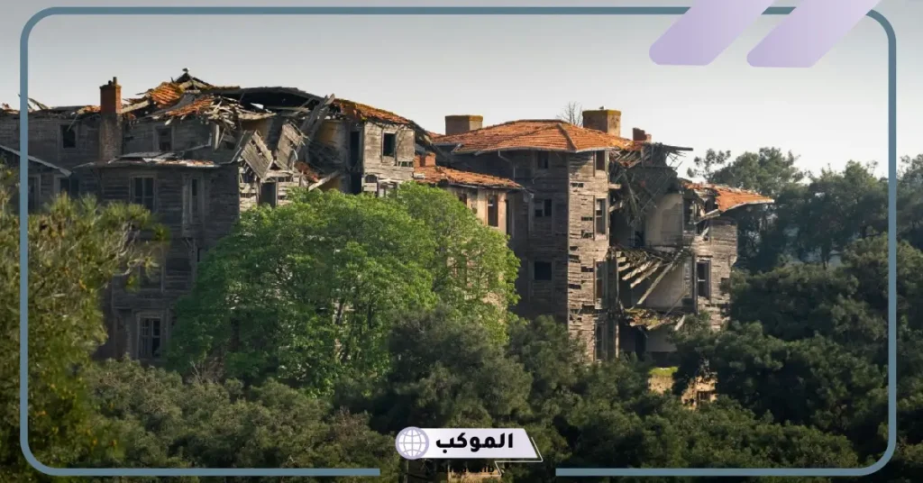 الحلم بالمنزل القديم للعزباء