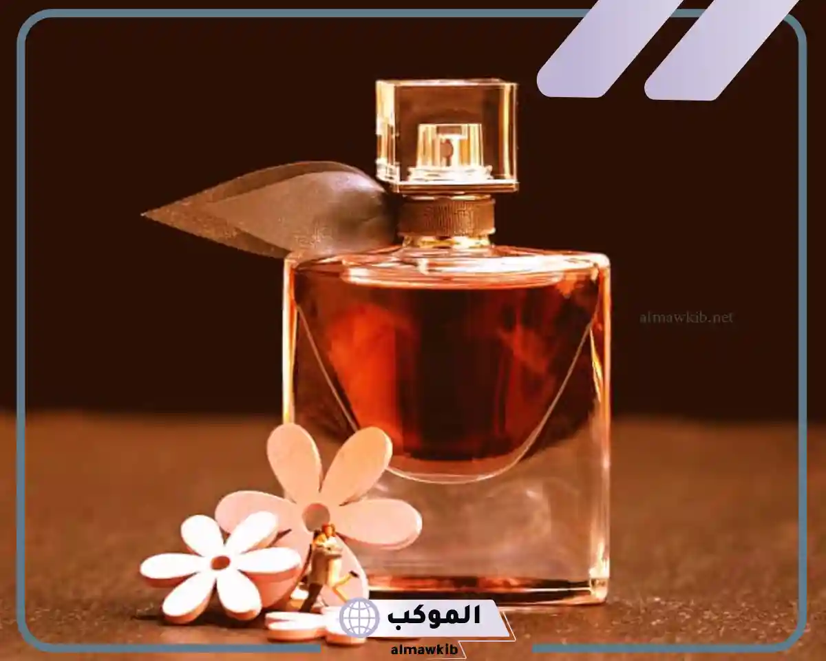 تفسير حلم شم العطر من شخص