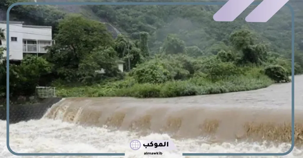 تفسير حلم السيل بدون مطر للعزباء