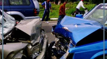 حلم التعرض لحادث سيارة