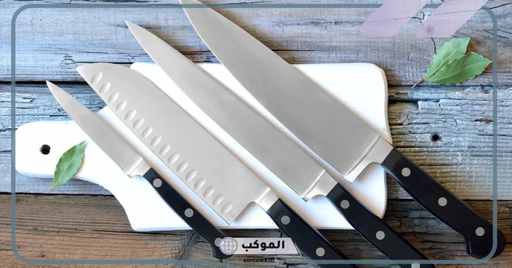 تفسير حلم رؤية السكاكين في المنام للرجل والمرأة لابن سيرين 6 تفسير حلم السكاكين الكثيرة