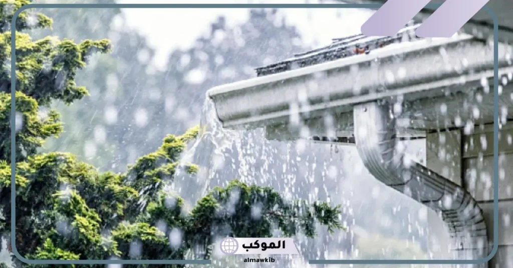 تفسير حلم نزول المطر داخل البيت للمتزوجه والعزباء والحامل والرجل 5 تفسير حلم نزول المطر بغزارة للعزباء