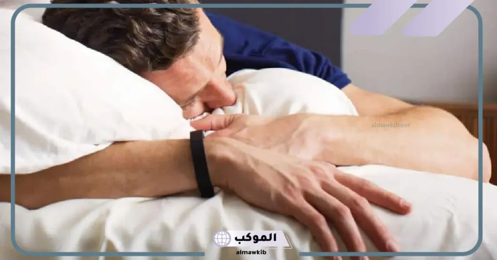 تفسير رؤية نفسي عاريا في المنام للعزباء أمام رجل لابن سيرين 5 تفسير رؤية نفسي عاريا في المنام