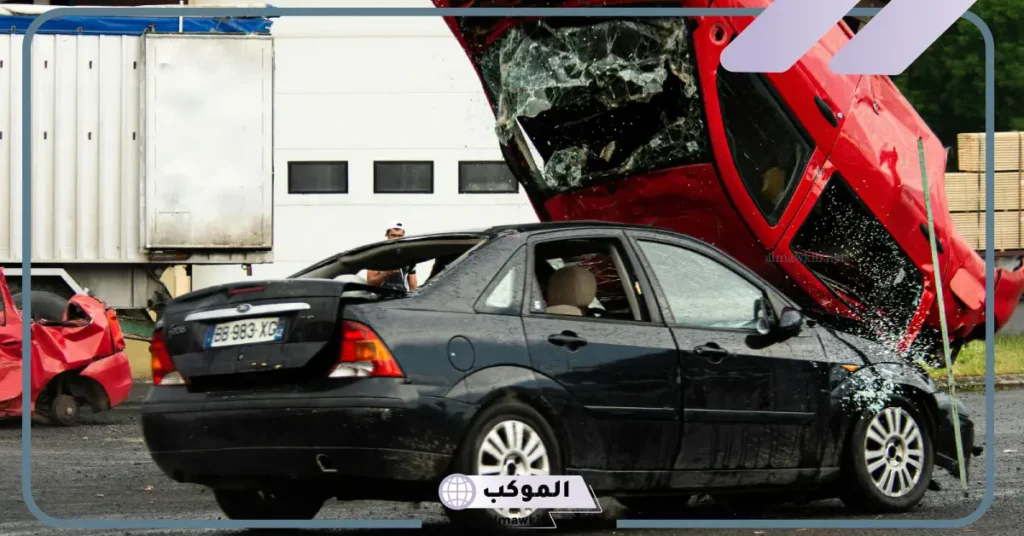 رؤية حادث سيارة لشخص آخر في المنام