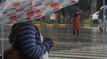 حلمت بأمطار غزيرة